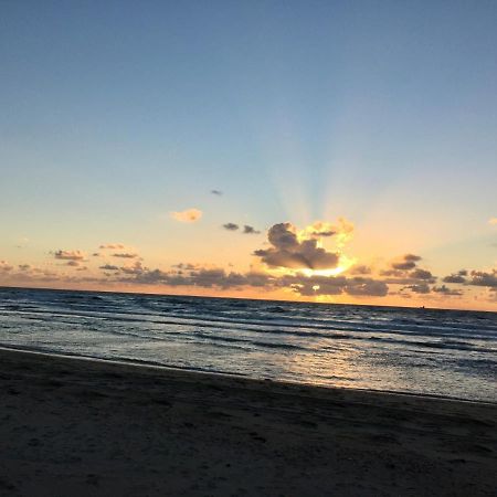 Julianadorp Zuhause Am Meer Fuer 6 Personen Mit 4 Schlafzimmern Екстериор снимка